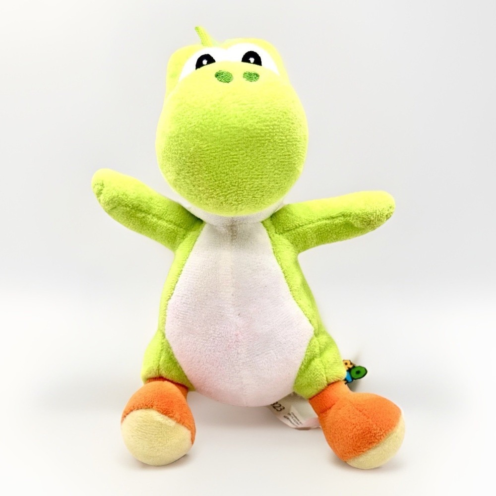 Super Mario Yoshi Plush 8 Inch‎ Green Dinosaur Nintendo 2023 Good Stuff